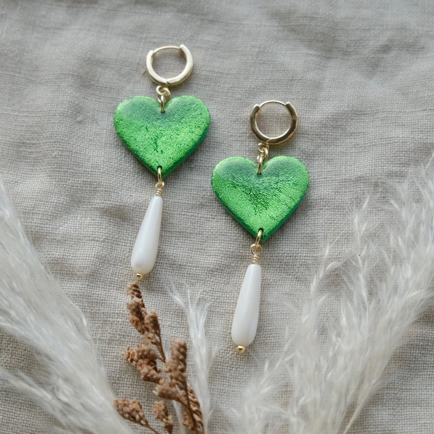 croí | metallic green