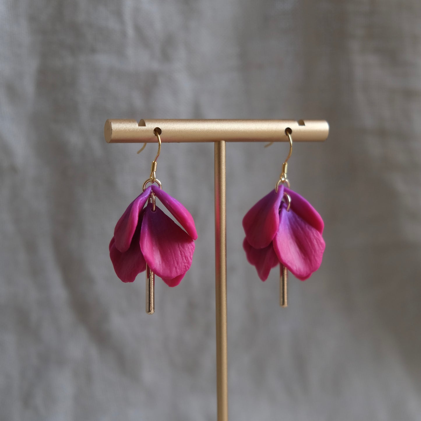 bláthine | fuschia pink