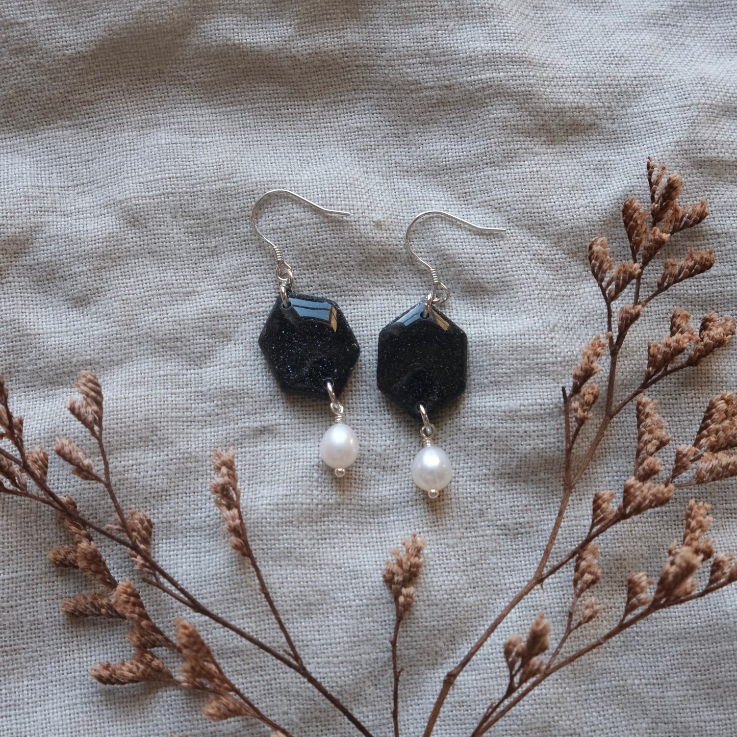 aisling | black glitter