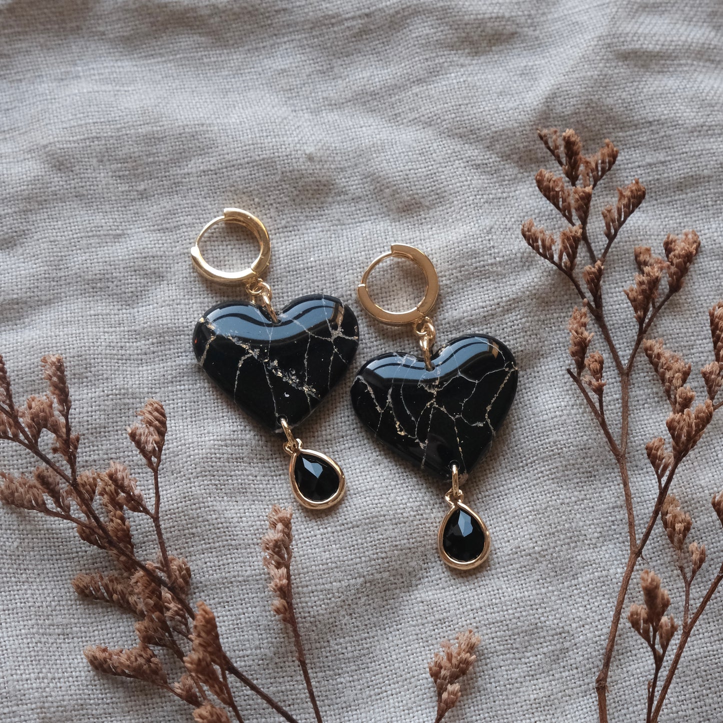 croí | black marble