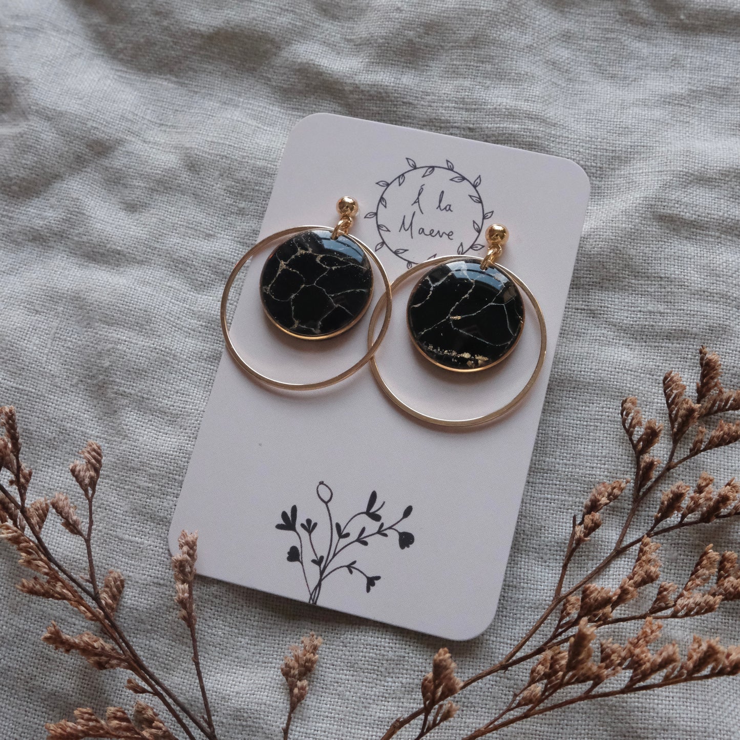 ríona | black marble