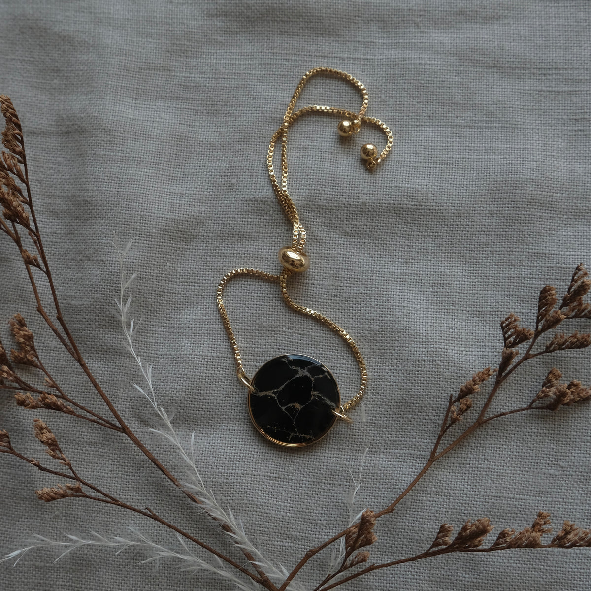 síofra bracelet | black marble