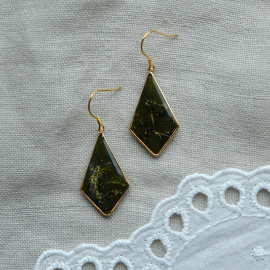 dianaimh | green & gold