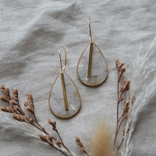 cara | pearly gold