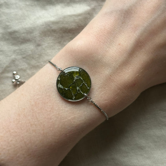 síofra bracelet | green & silver
