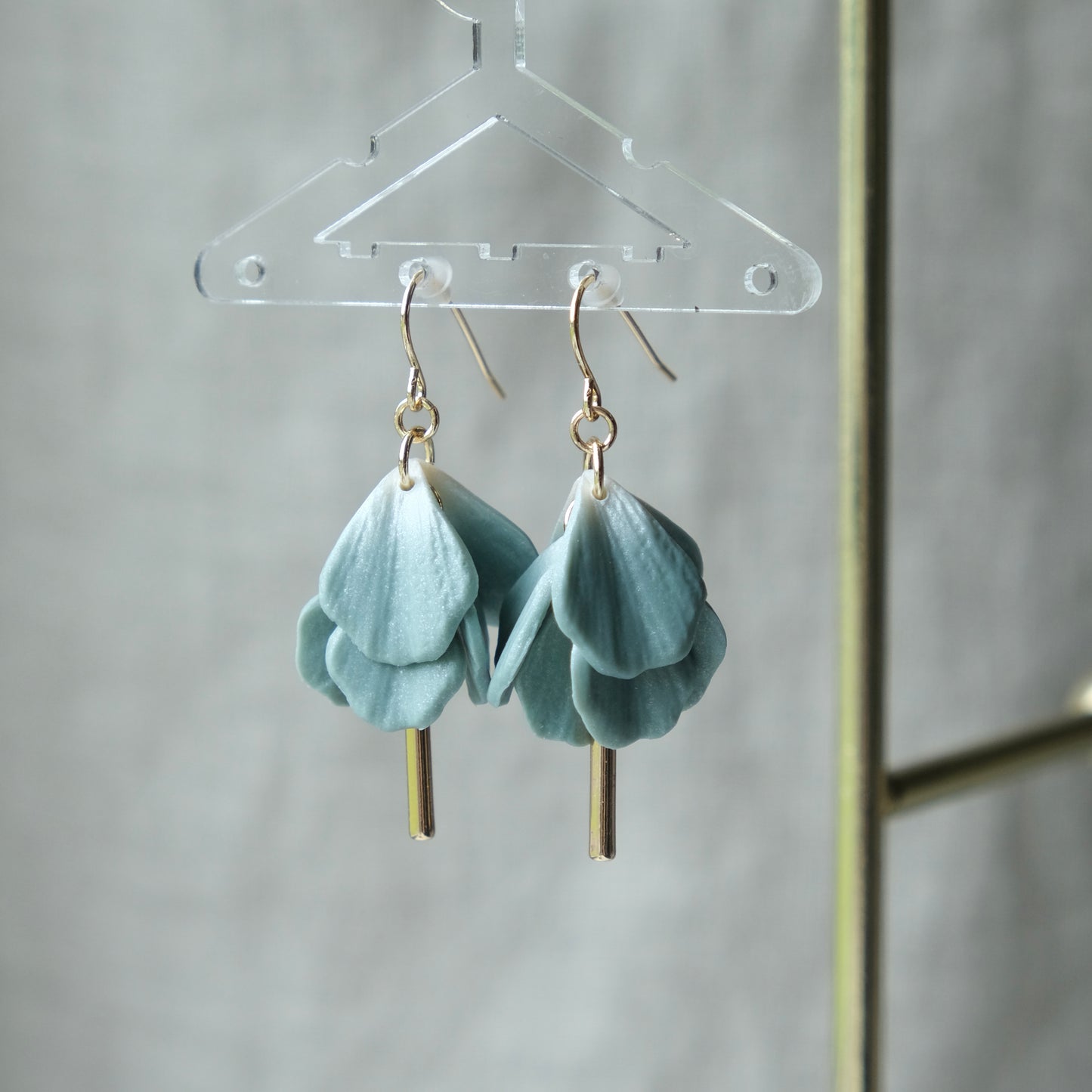 bláthine | sea foam blue