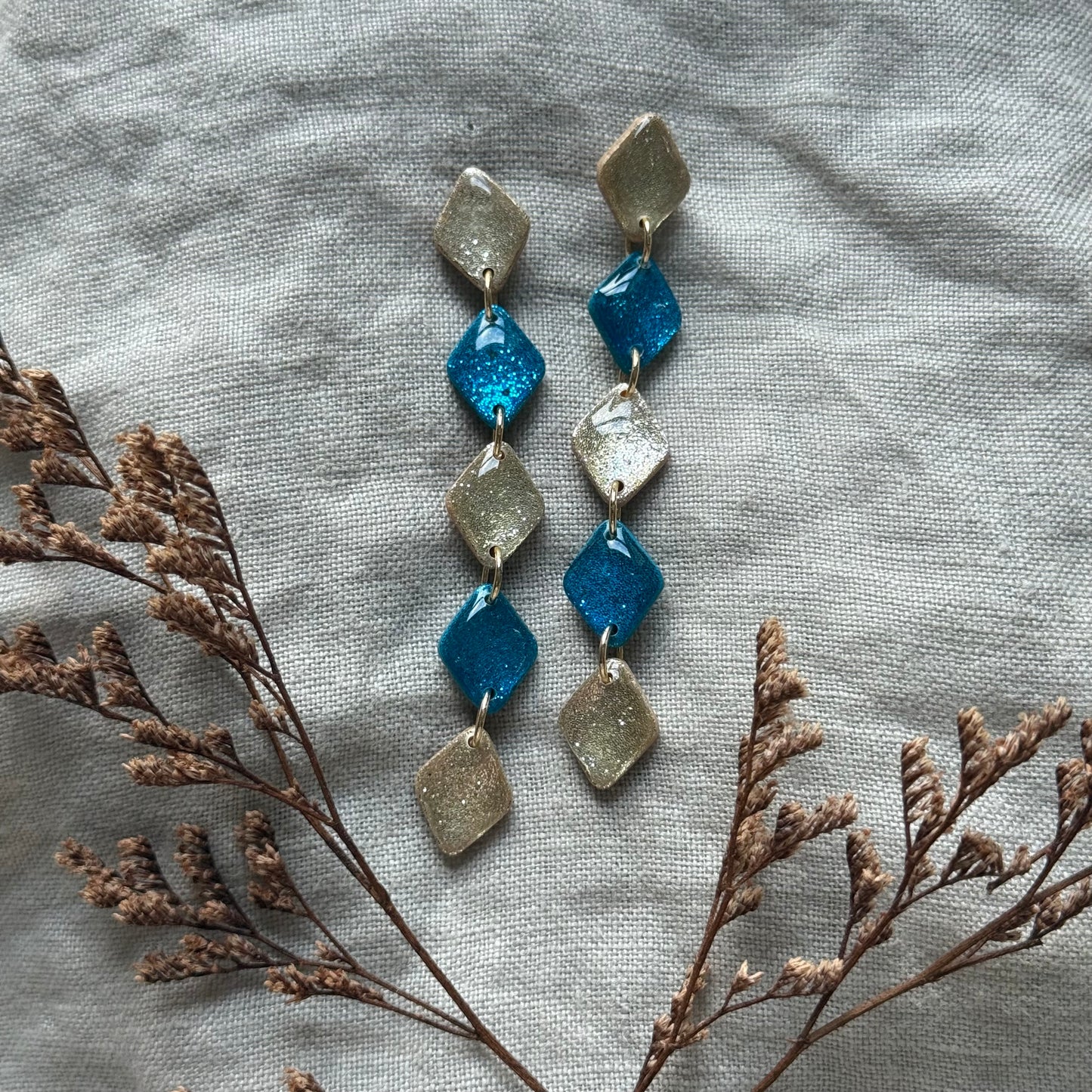 medb | teal & champagne glitter