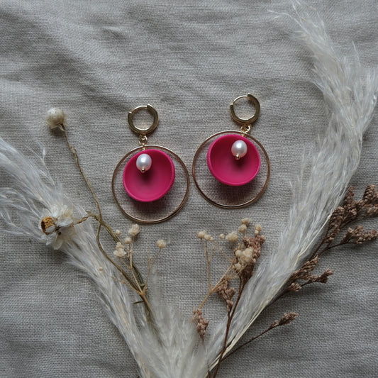 solas | fuschia pink