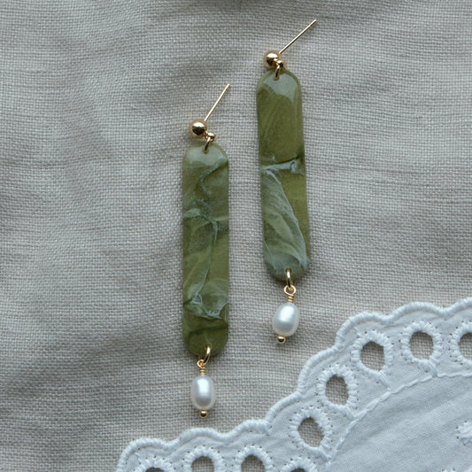 aífe | olive marble & gold