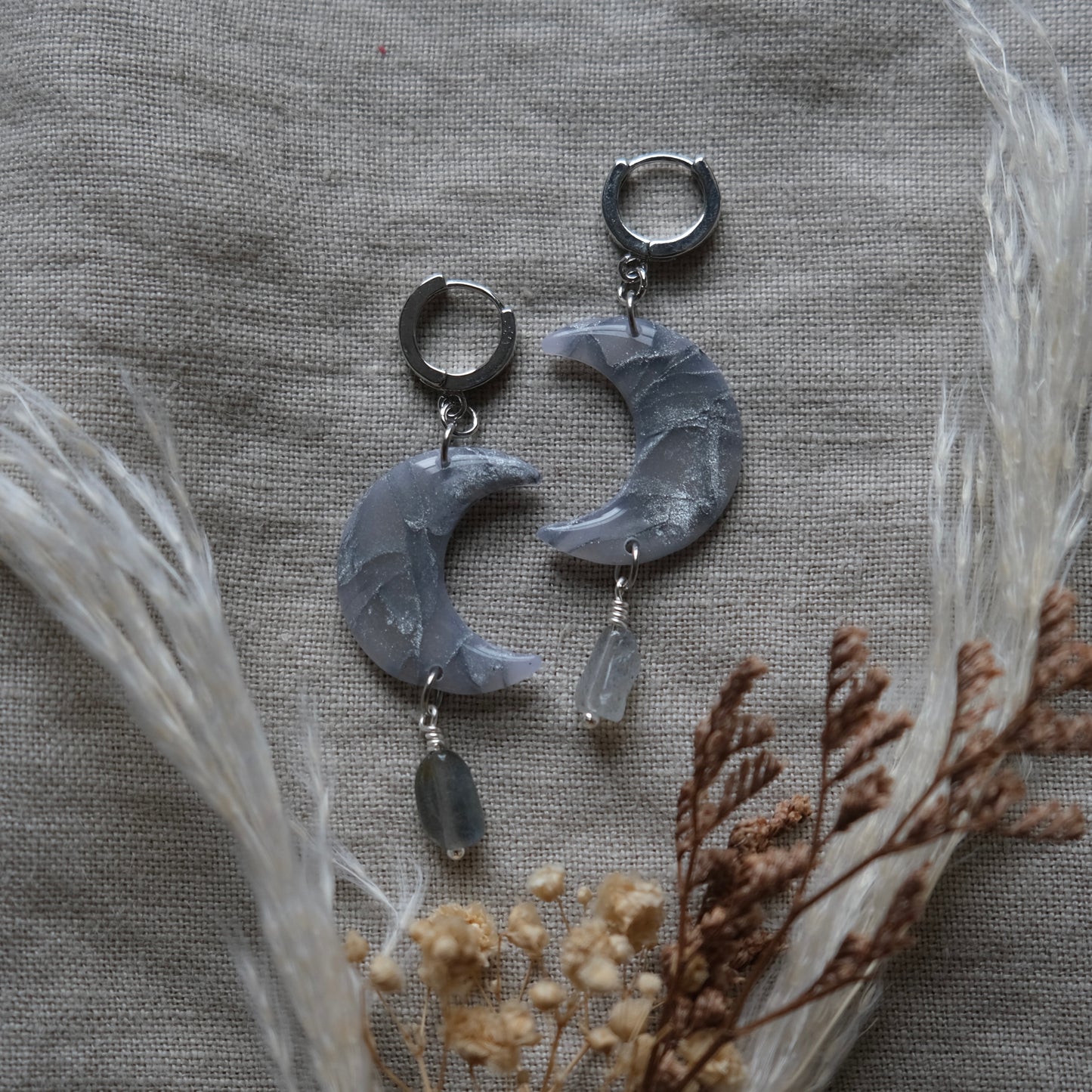 luna | translucent silver