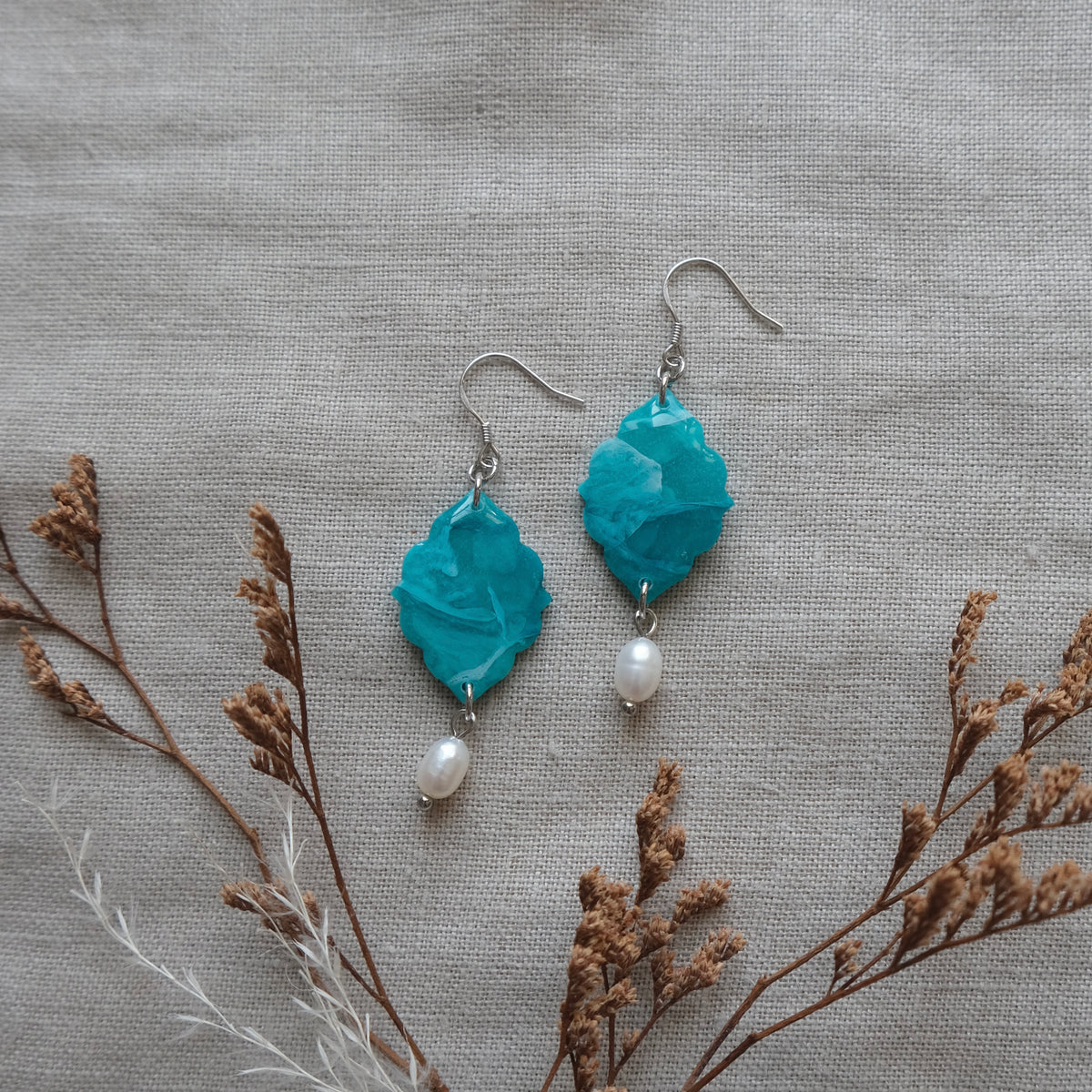 saorla | cloudy teal