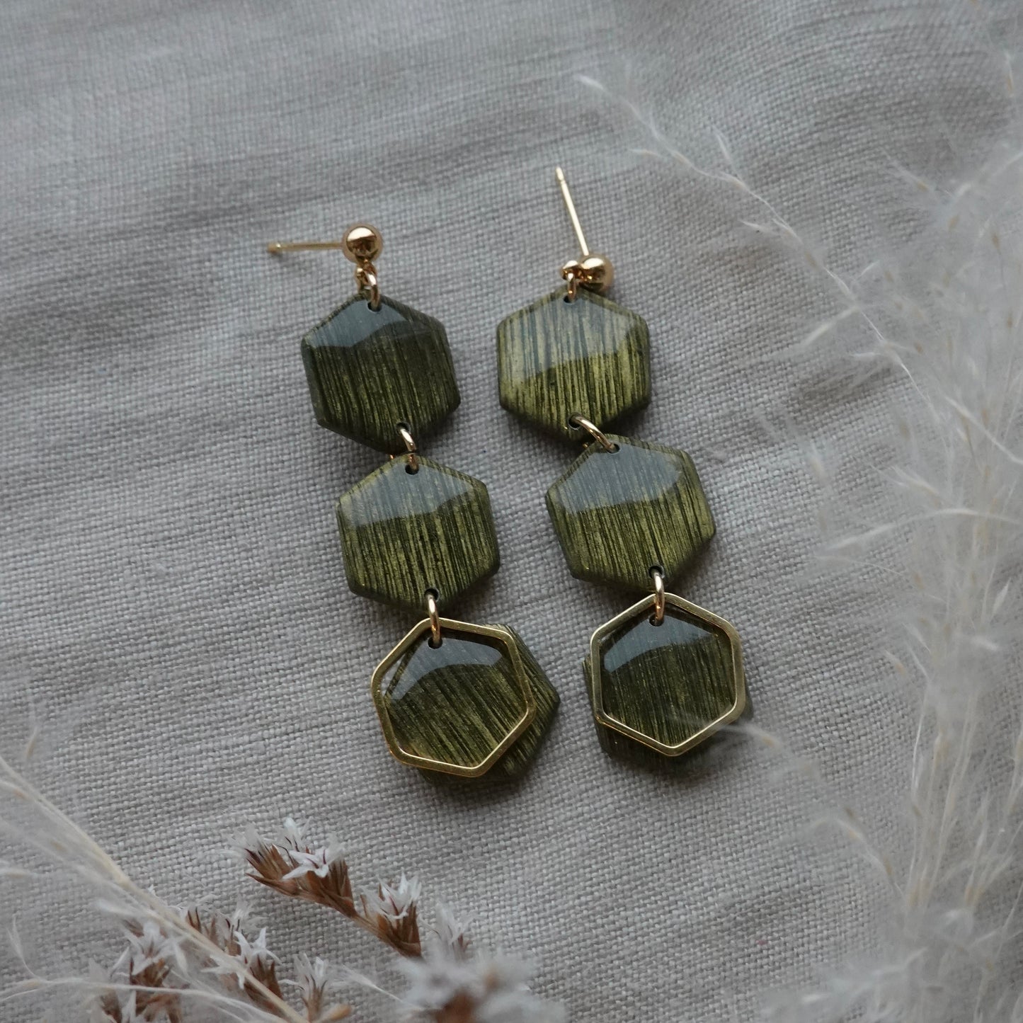 macha | brushed olive