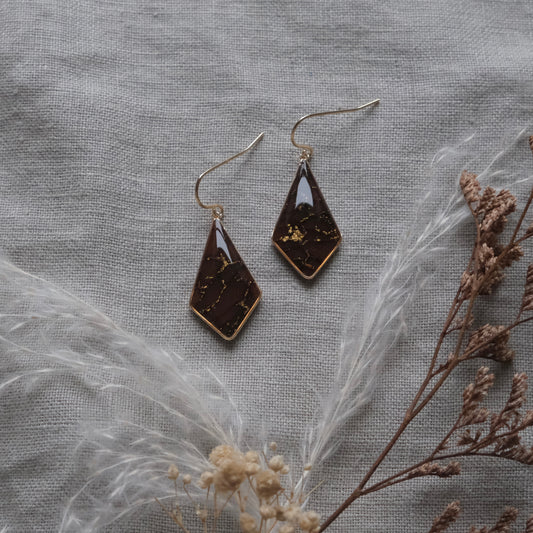 dianaimh | brown & gold