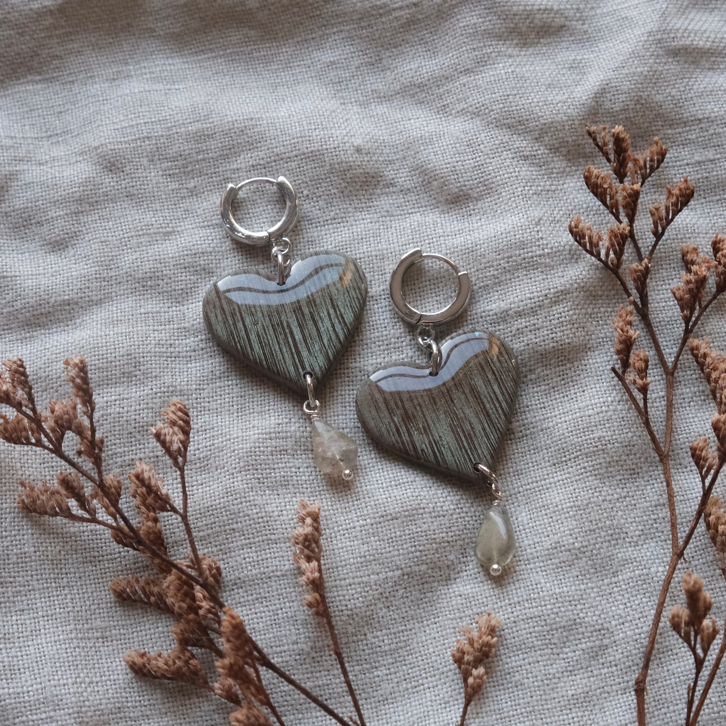 croí | brushed labradorite