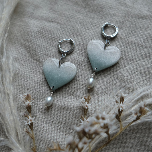 croí | pearly blue