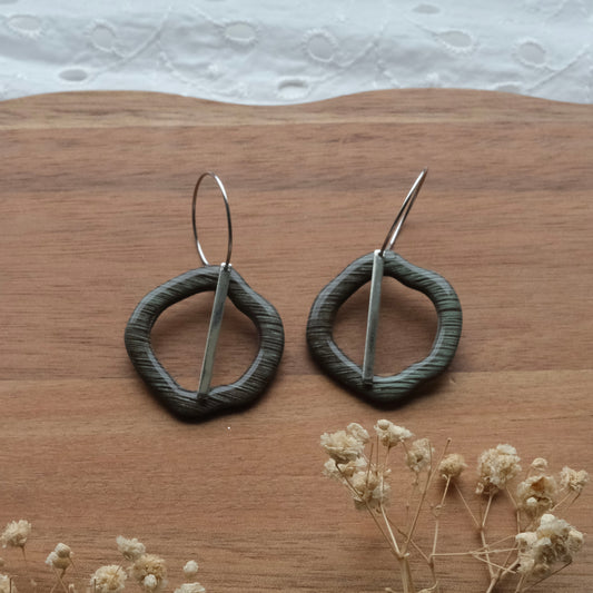 boann hoops | brushed labradorite