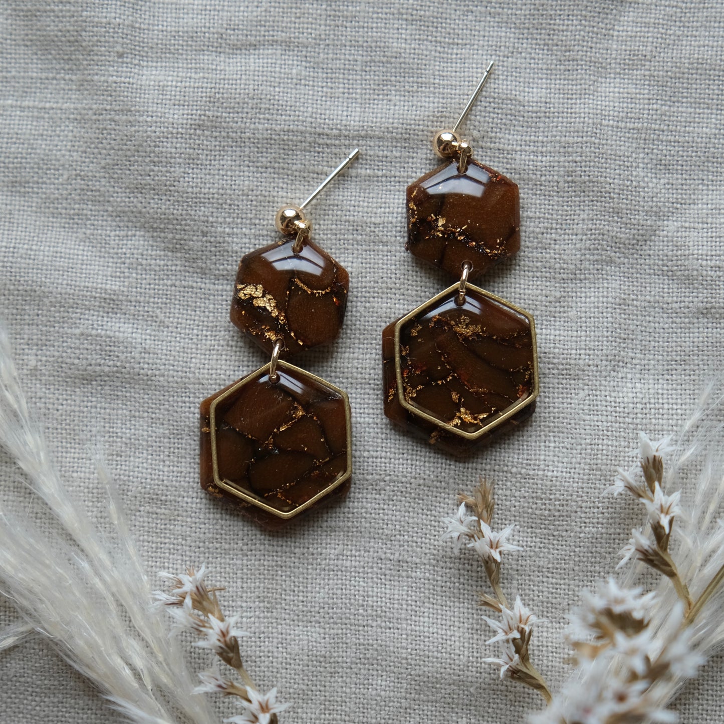 anu | brown + gold