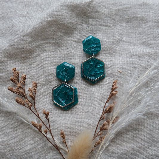 anu | teal + silver