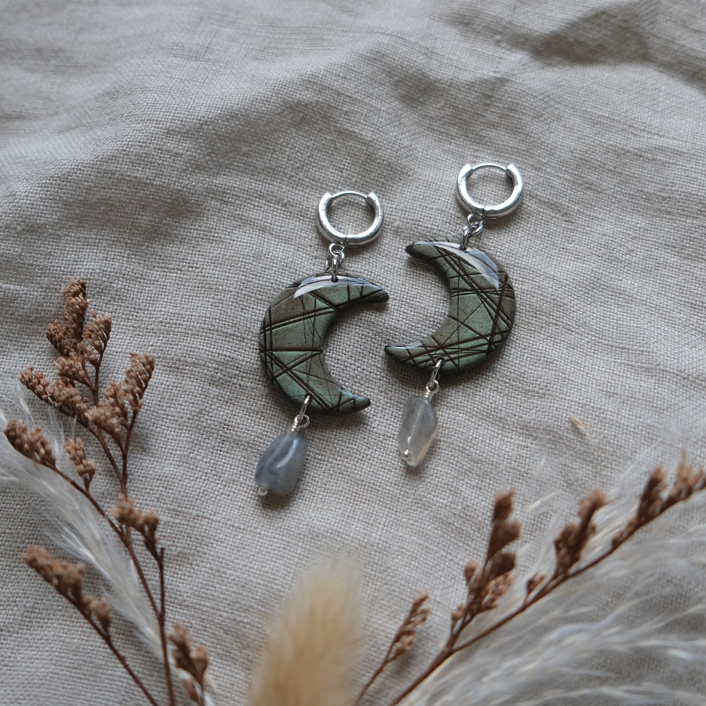 mini luna | labradorite