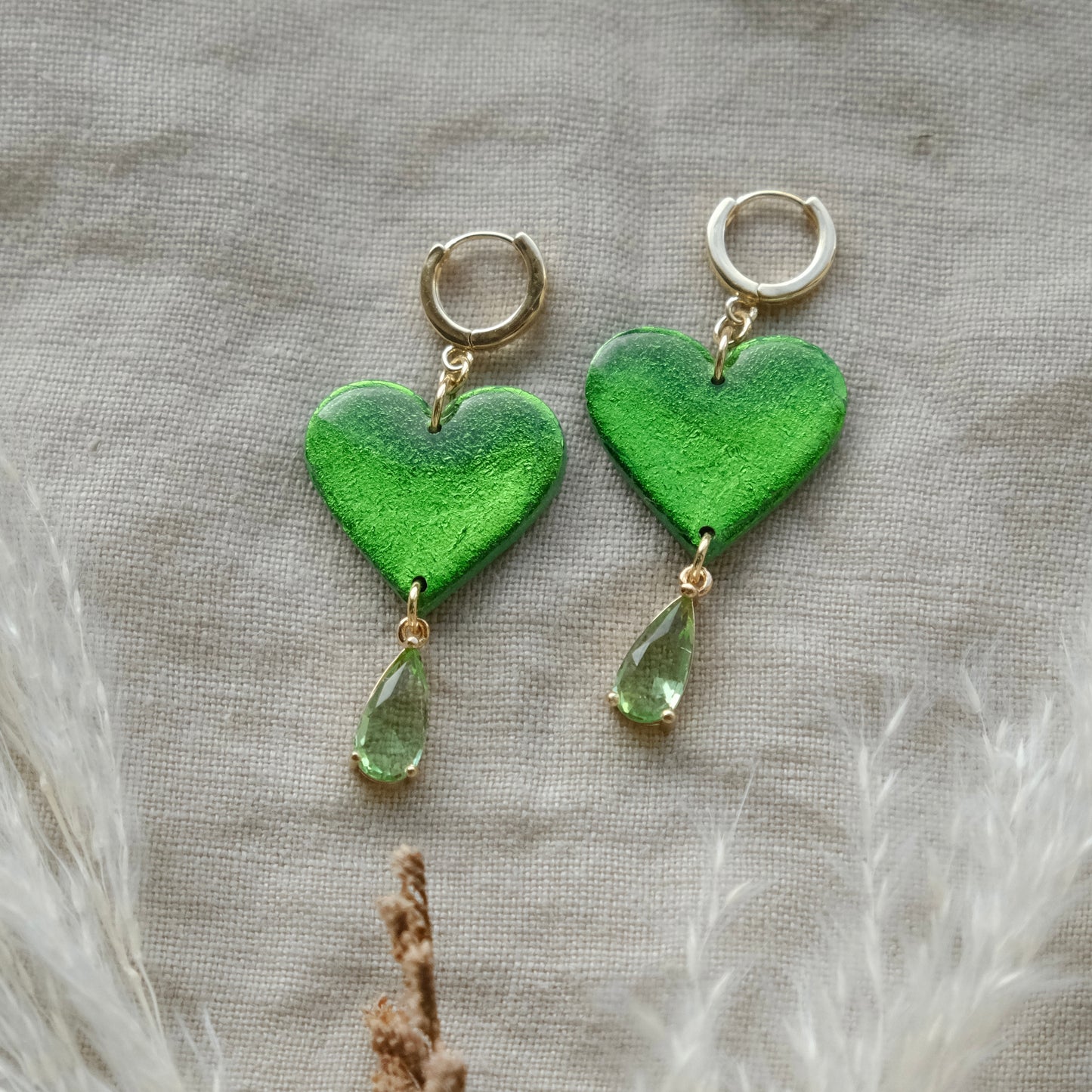 croí | metallic green