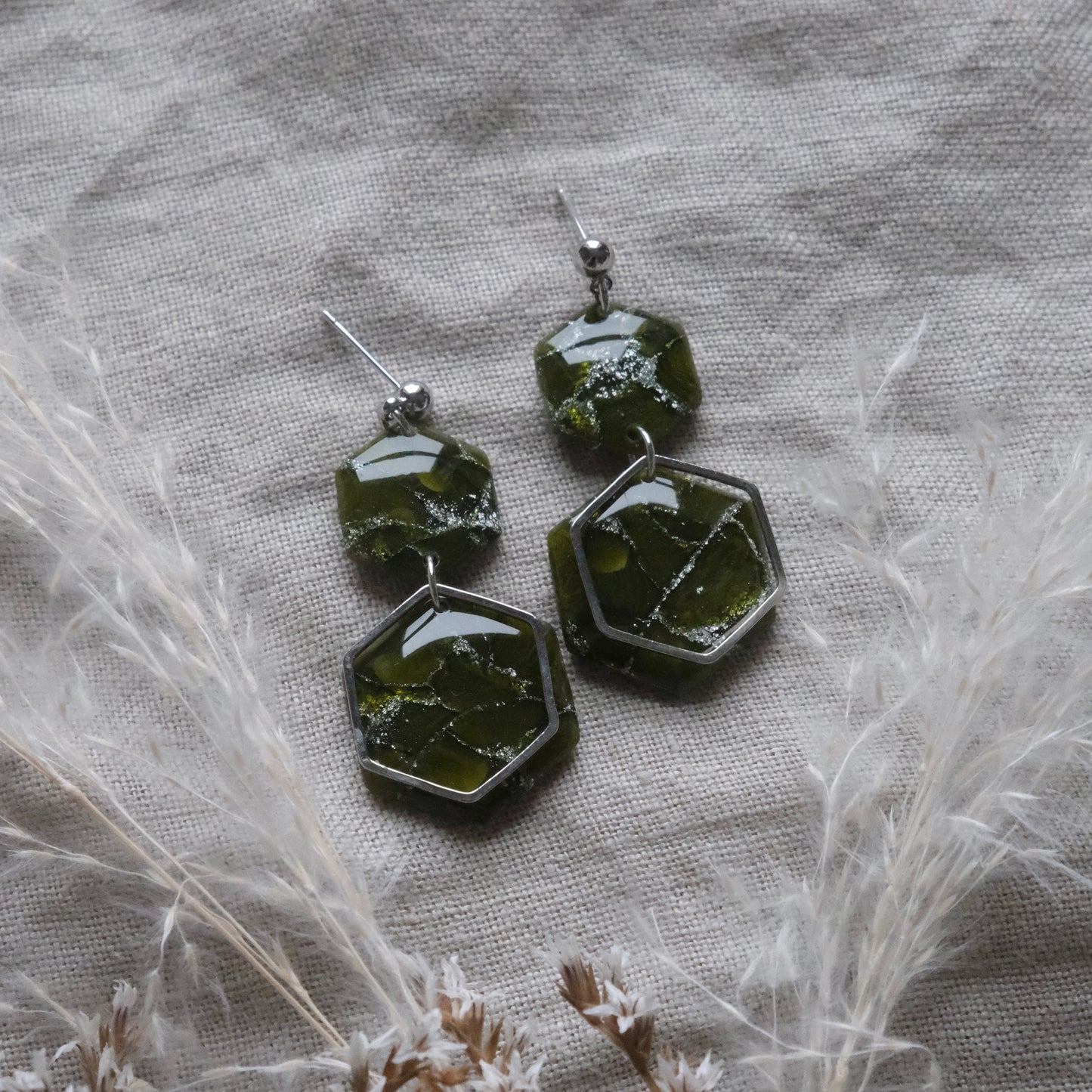 anu | green & silver