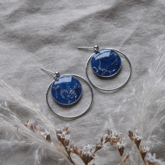 Ríona | blue & silver